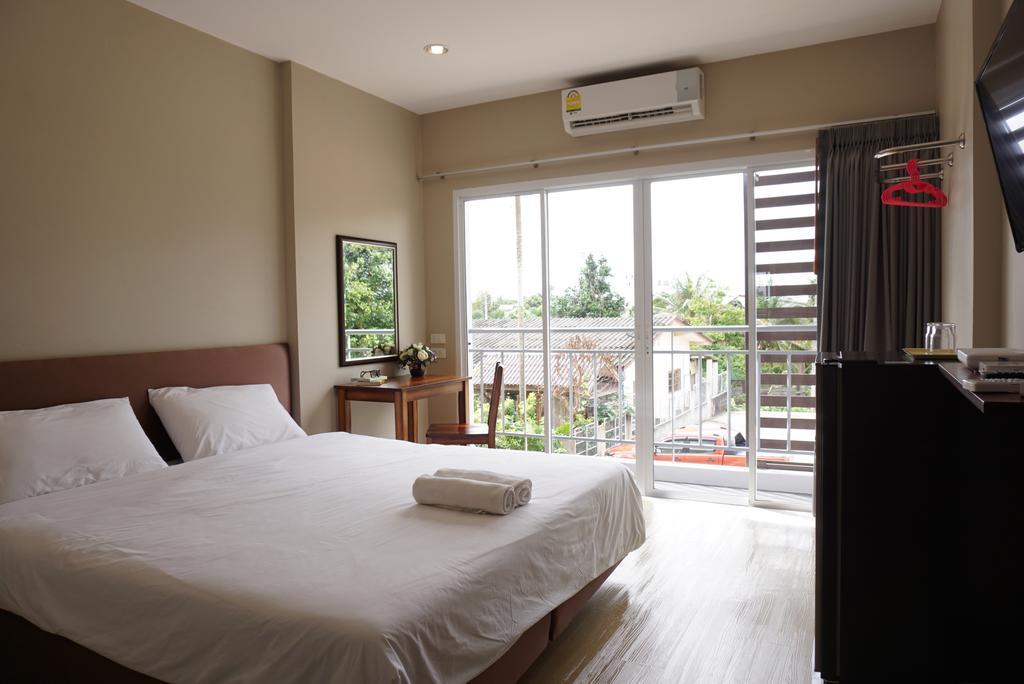 Chompu Nakarin Apartment Trang Ngoại thất bức ảnh