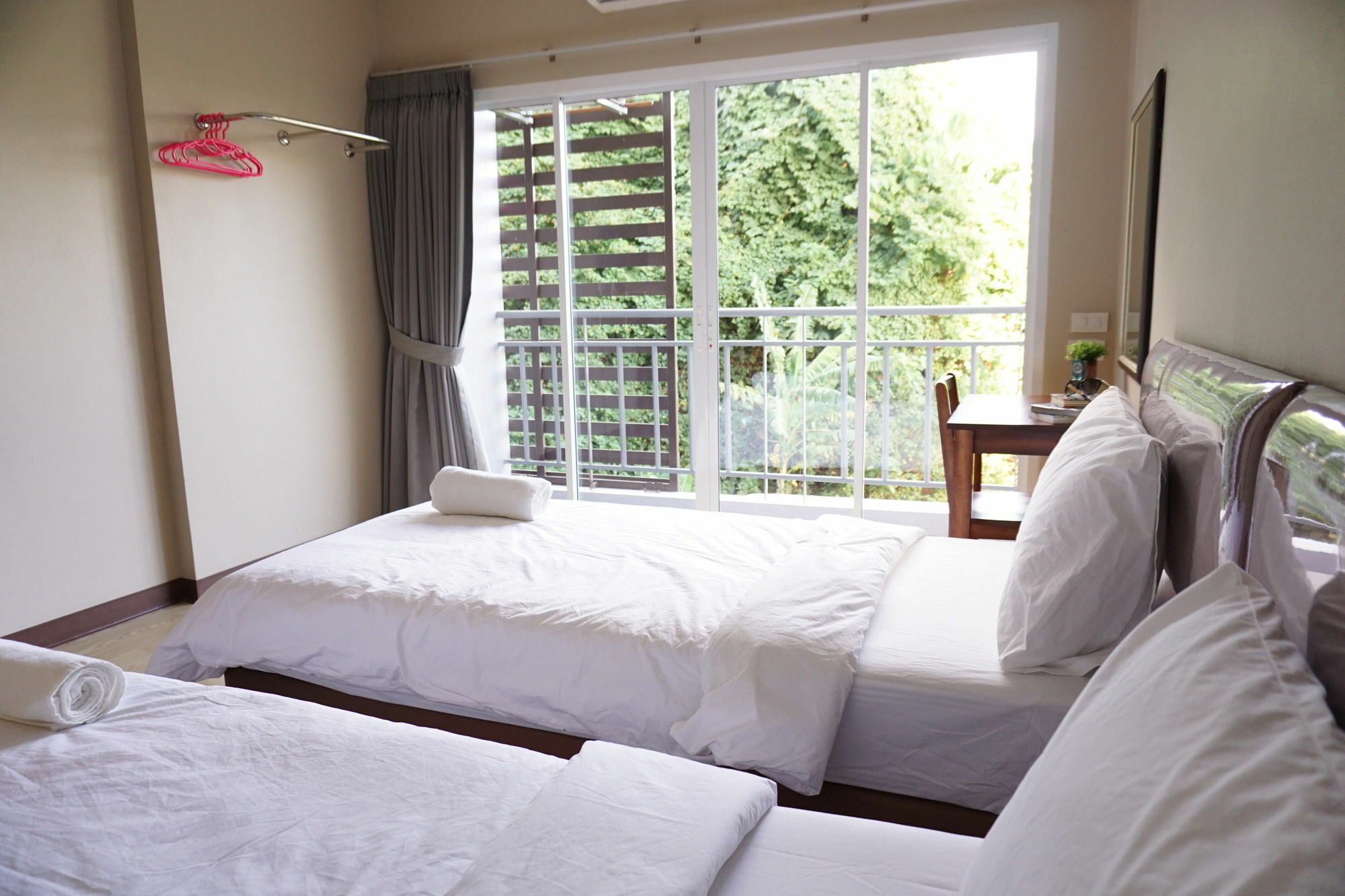 Chompu Nakarin Apartment Trang Ngoại thất bức ảnh