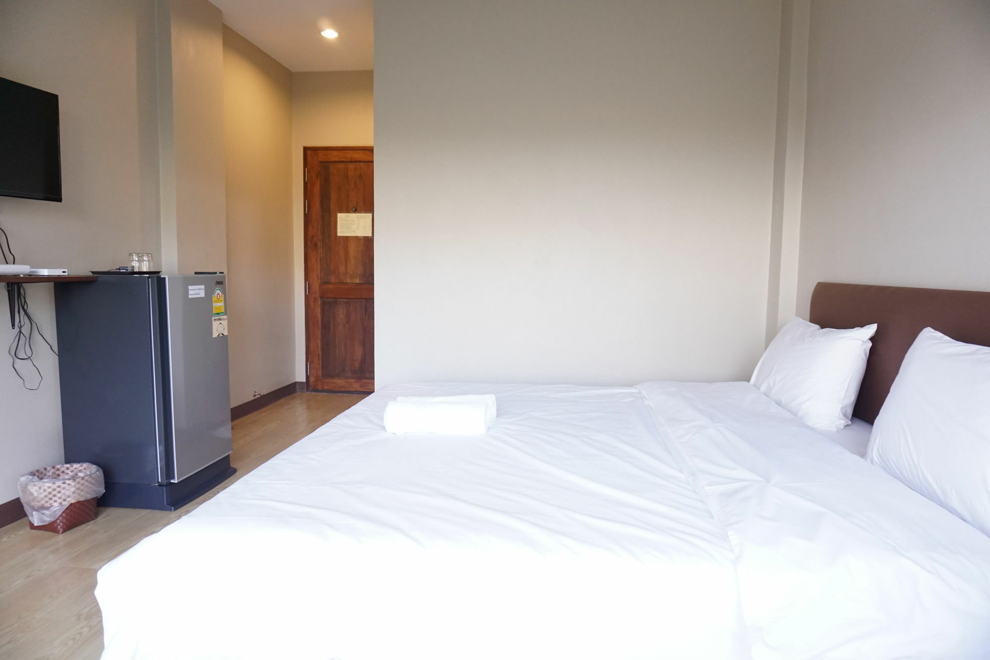 Chompu Nakarin Apartment Trang Ngoại thất bức ảnh